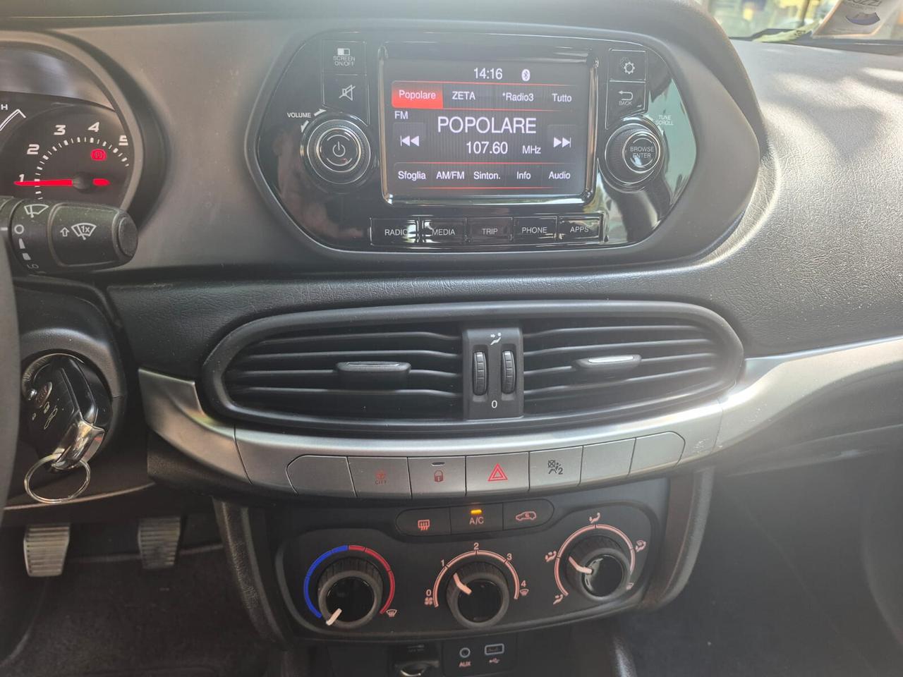 Fiat Tipo 1.4 5 porte Easy *SOLO 57.000KM*