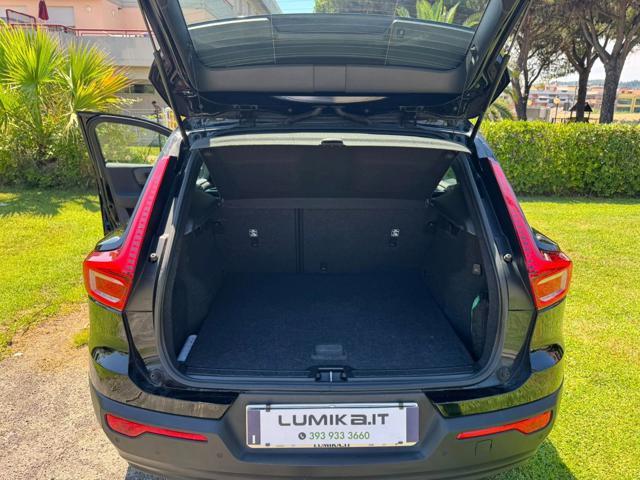 VOLVO XC40 T2 Geartronic Momentum