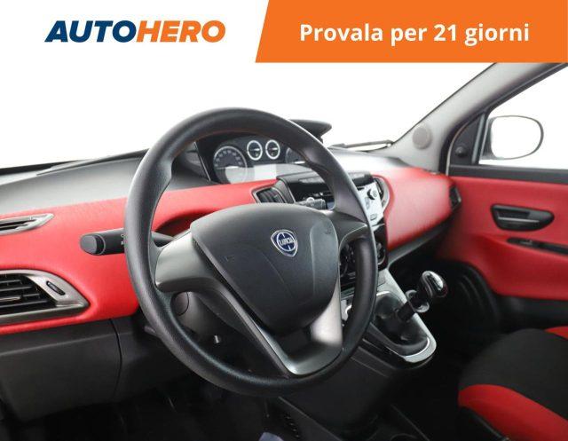 LANCIA Ypsilon 1.2 69 CV 5 porte Silver