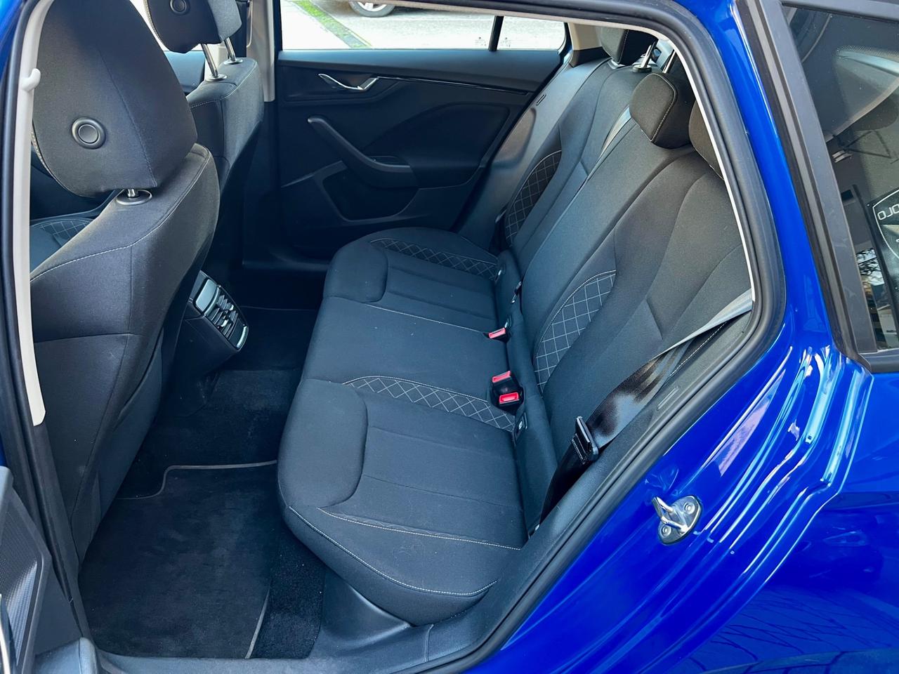 Skoda Kamiq 1.0 TSI Ambition 22.000km automatica