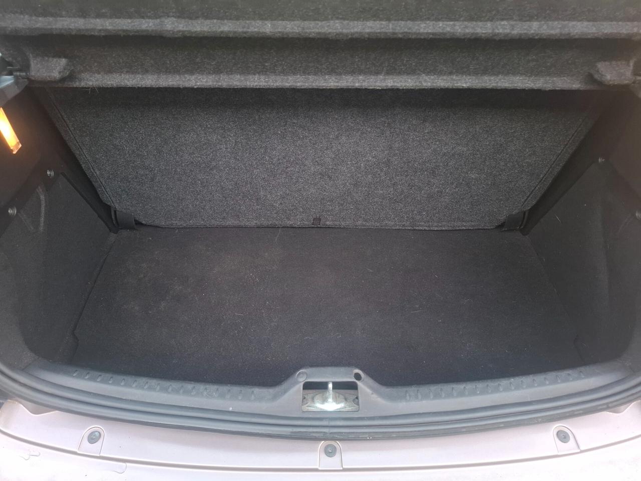 Lancia Ypsilon 1.2 69 CV Elle