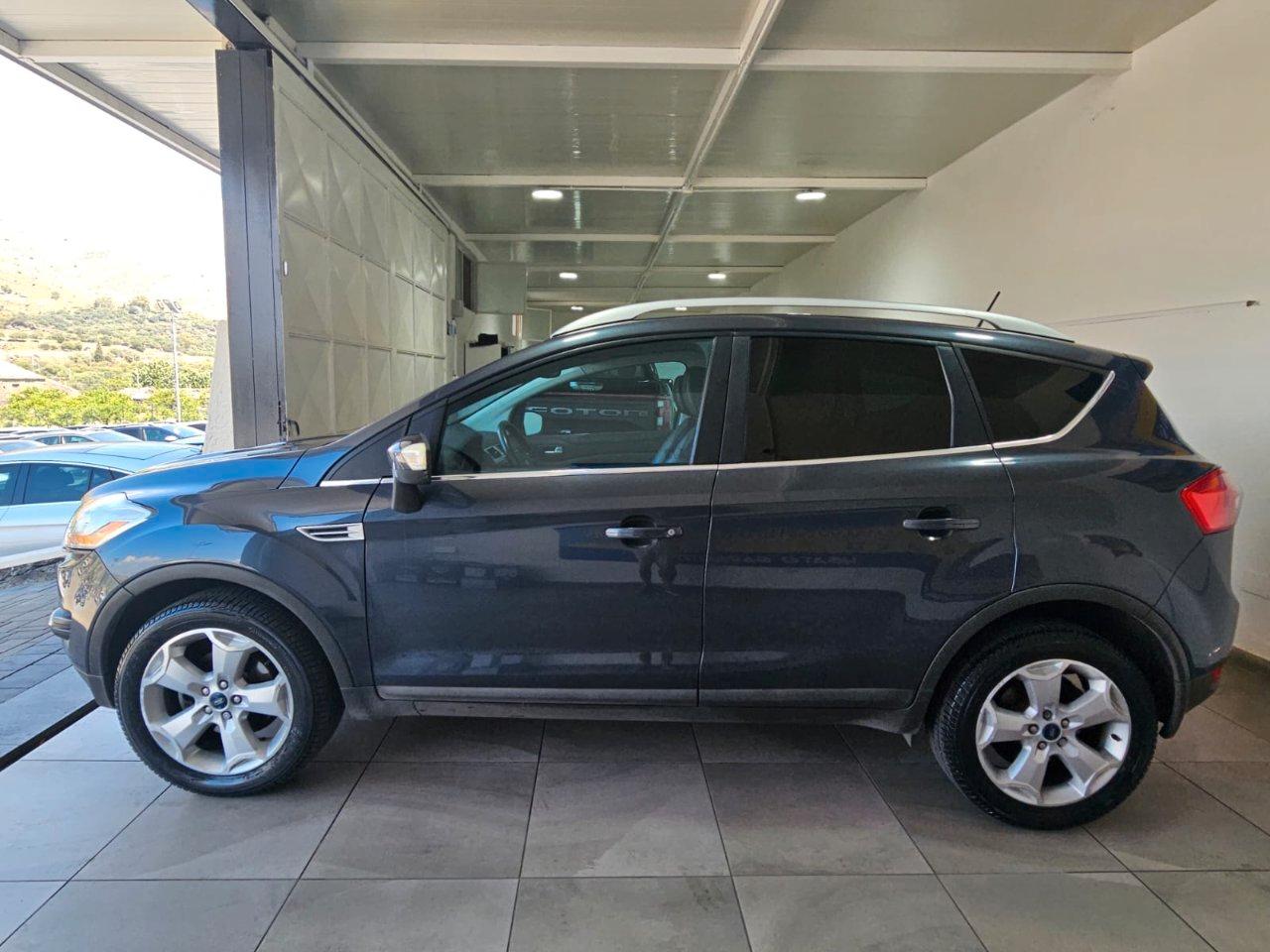 Ford Kuga 2.0 tdci Titanium 4wd 136cv dpf