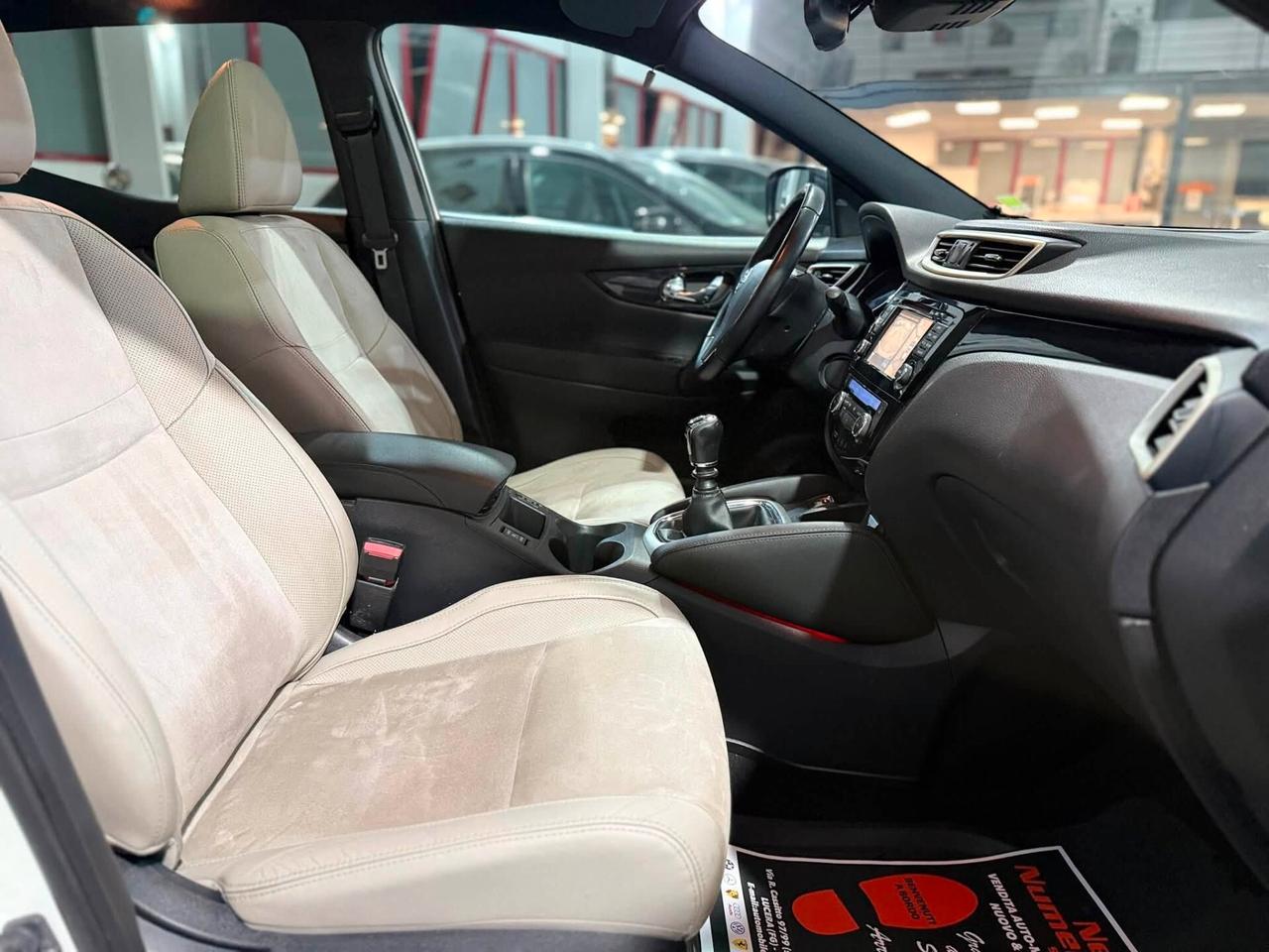 NISSAN QASHQAI 1.6 dCi 130cv Tekna 2014