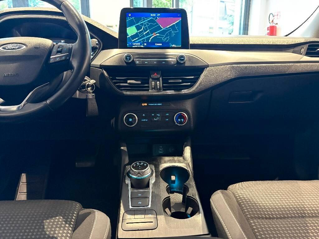 Ford Focus 1.5 aut. Business 120CV (2Uunità)