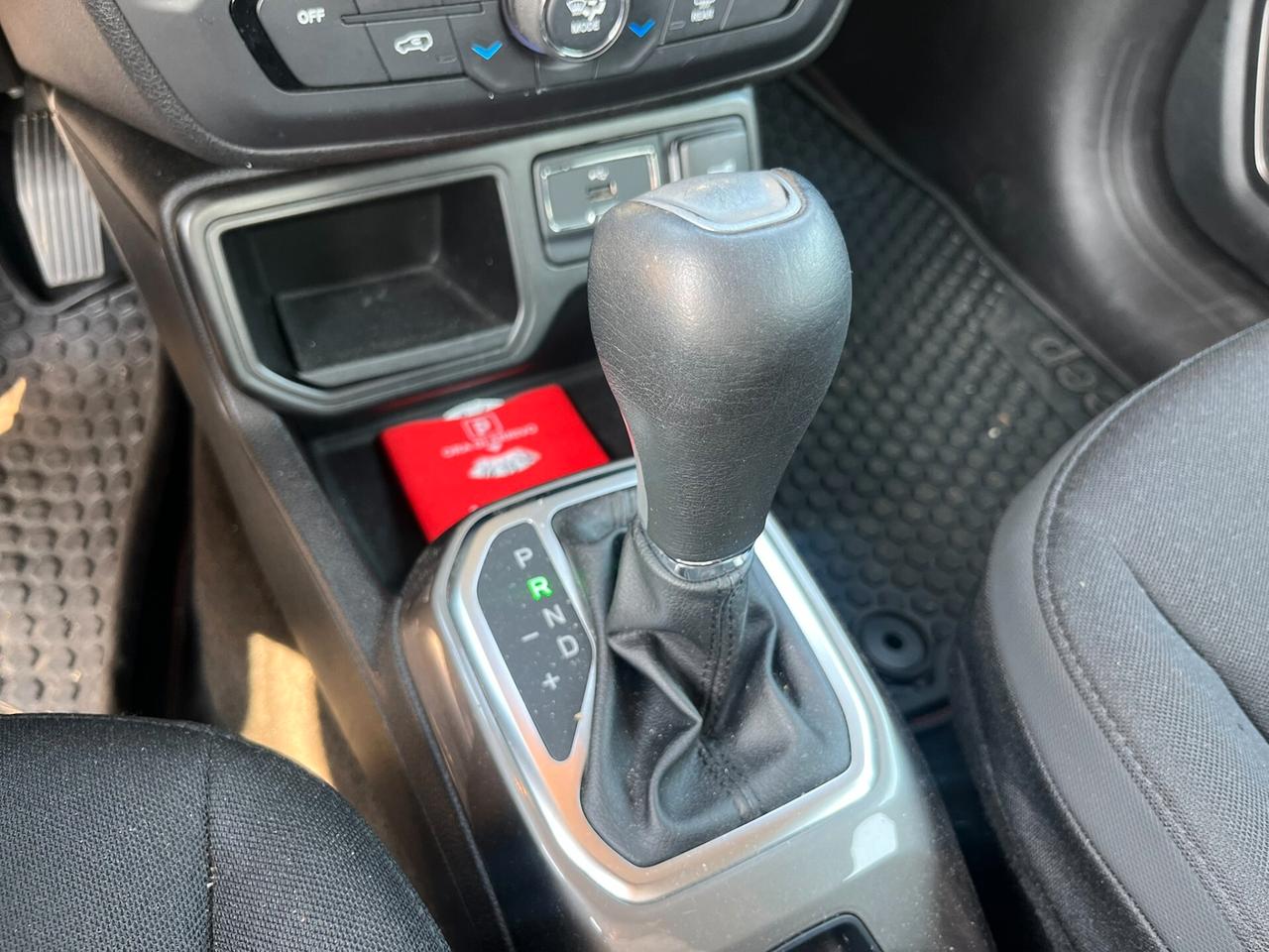 Jeep Renegade 1.3 T4 DDCT Limited