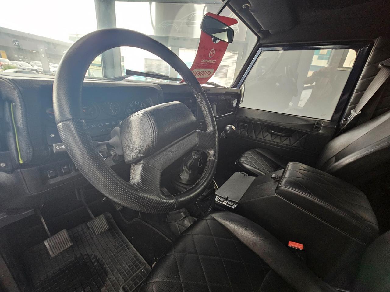 Land Rover Defender 300 TDI CUSTOM