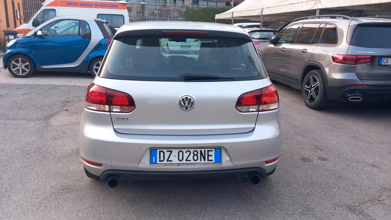 Volkswagen Golf GTI 2.0 TSI 4mot. DSG 5p. R