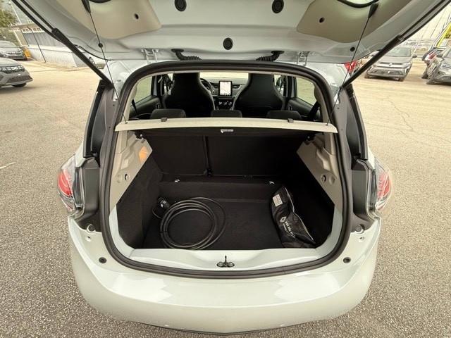 RENAULT Zoe Intens R135
