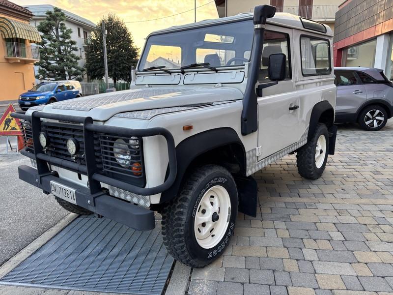 Land Rover 90 Defender 90 2.5 td Defender Turbo Autocarro