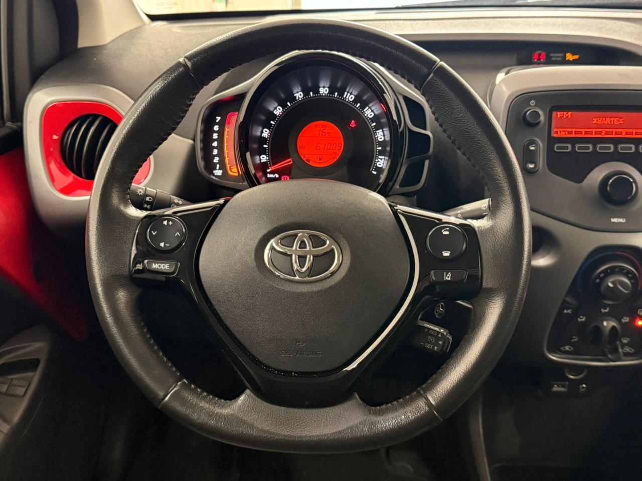 TOYOTA AYGO 1.0 72CV SOLO 60.000 KM