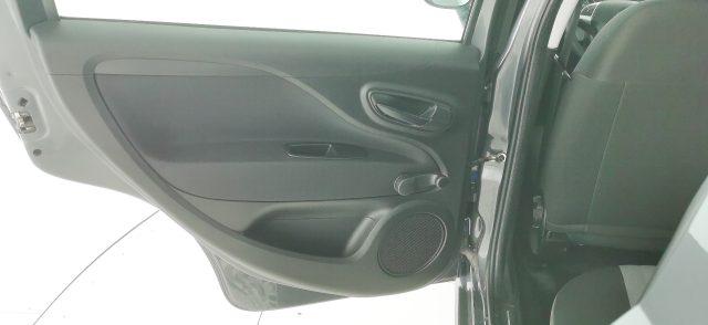 FIAT Punto 1.2 8V 5 porte Street