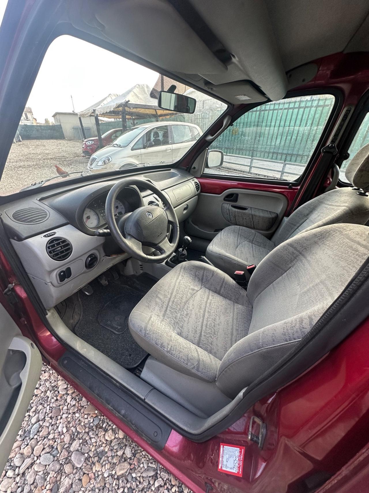 Renault Kangoo 1.2 16V 5p. Privilège