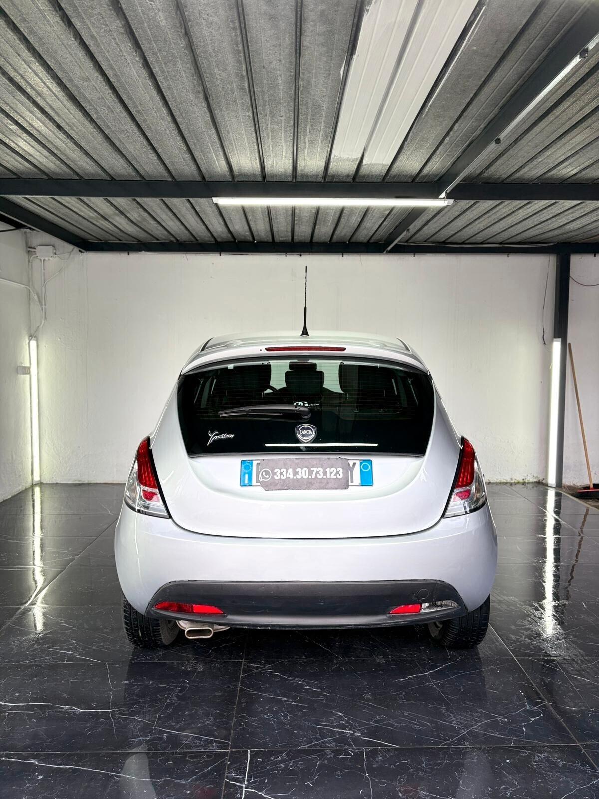 Lancia Ypsilon Gold GPL