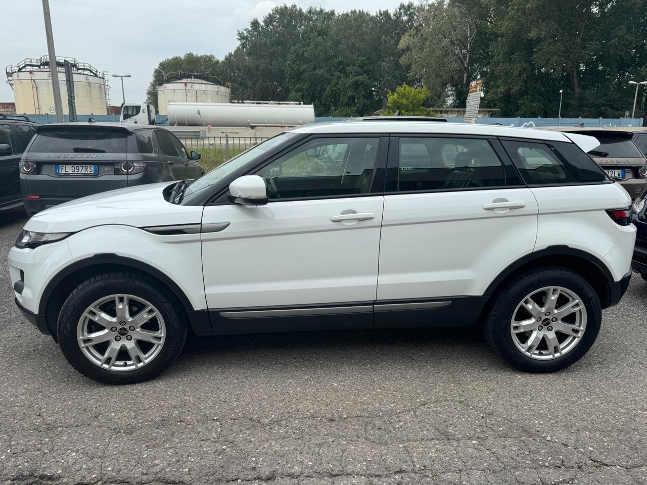 Land Rover Range Rover Evoque Range Rover Evoque 2.2 TD4 5p. Pure