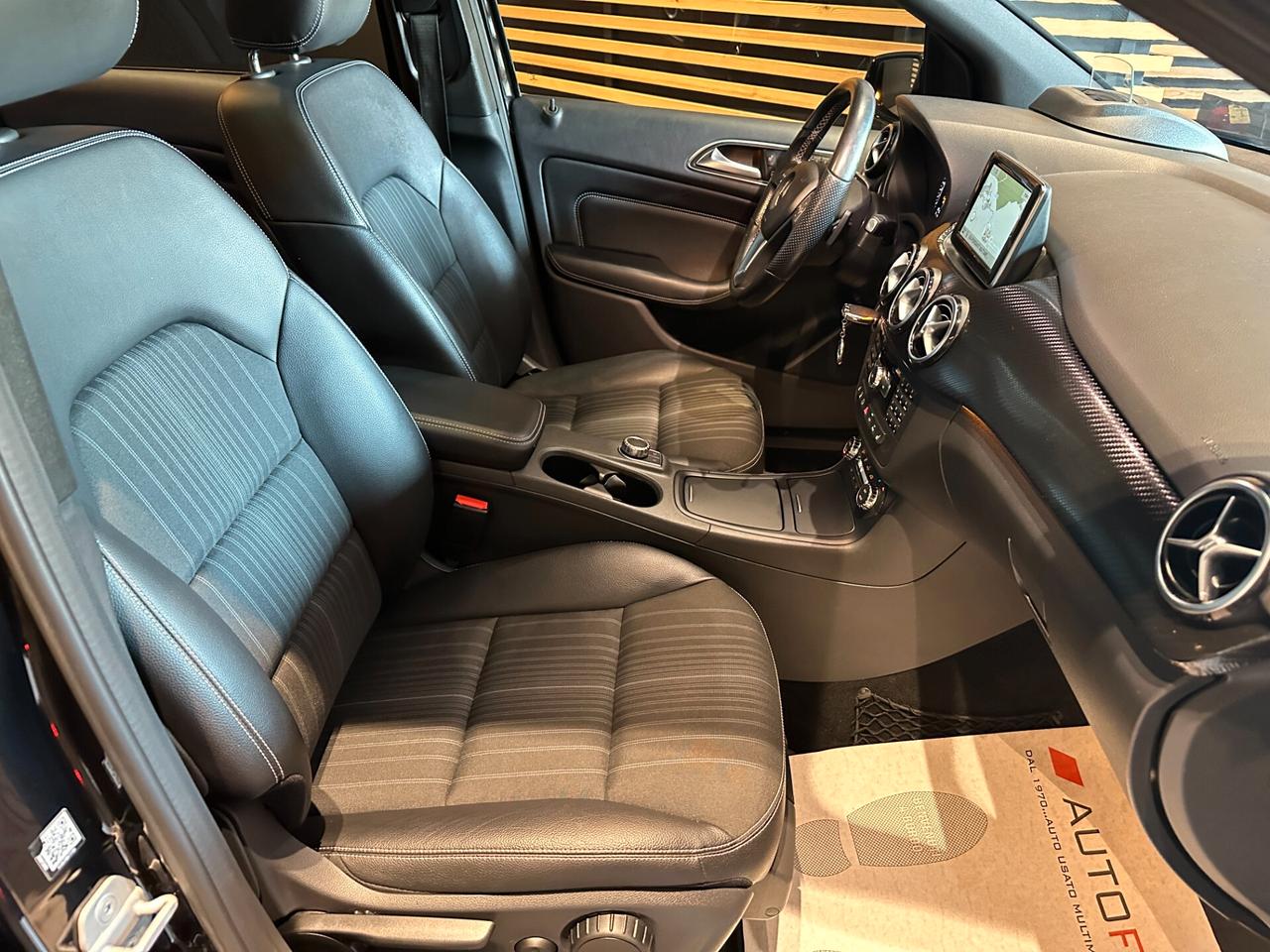 Mercedes-benz B 220 B 220 d Automatic Premium