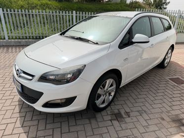 Opel Astra 2.0 CDTI 165CV Sports Tourer Business