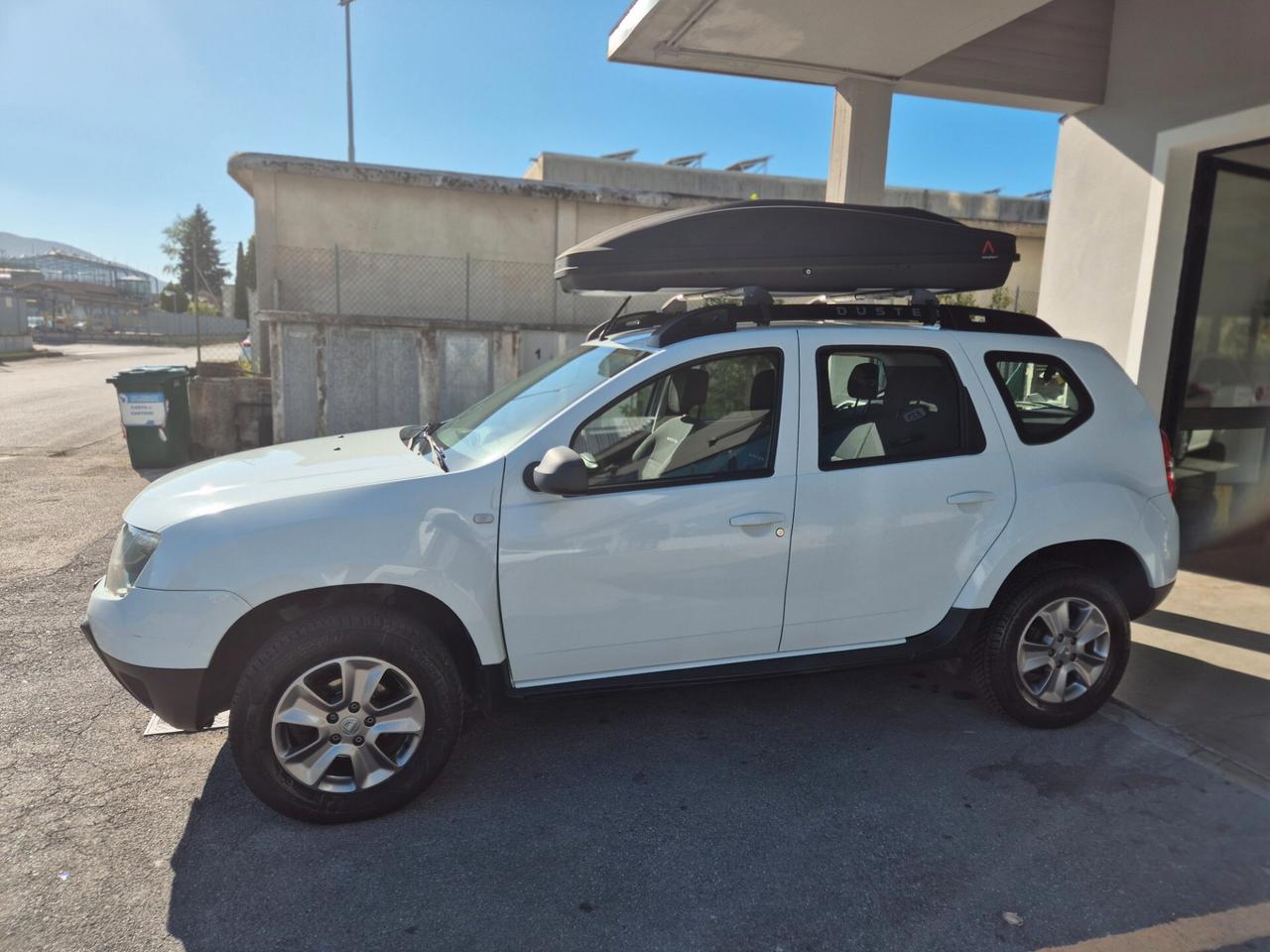 Dacia Duster 1.6 110CV 4x2 Lauréate POCHISSIMI KM