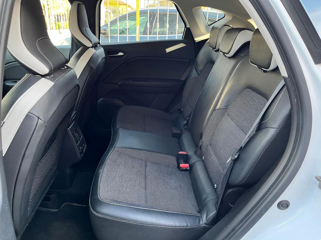 Renault Captur Full Hybrid E-Tech 145 CV Techno