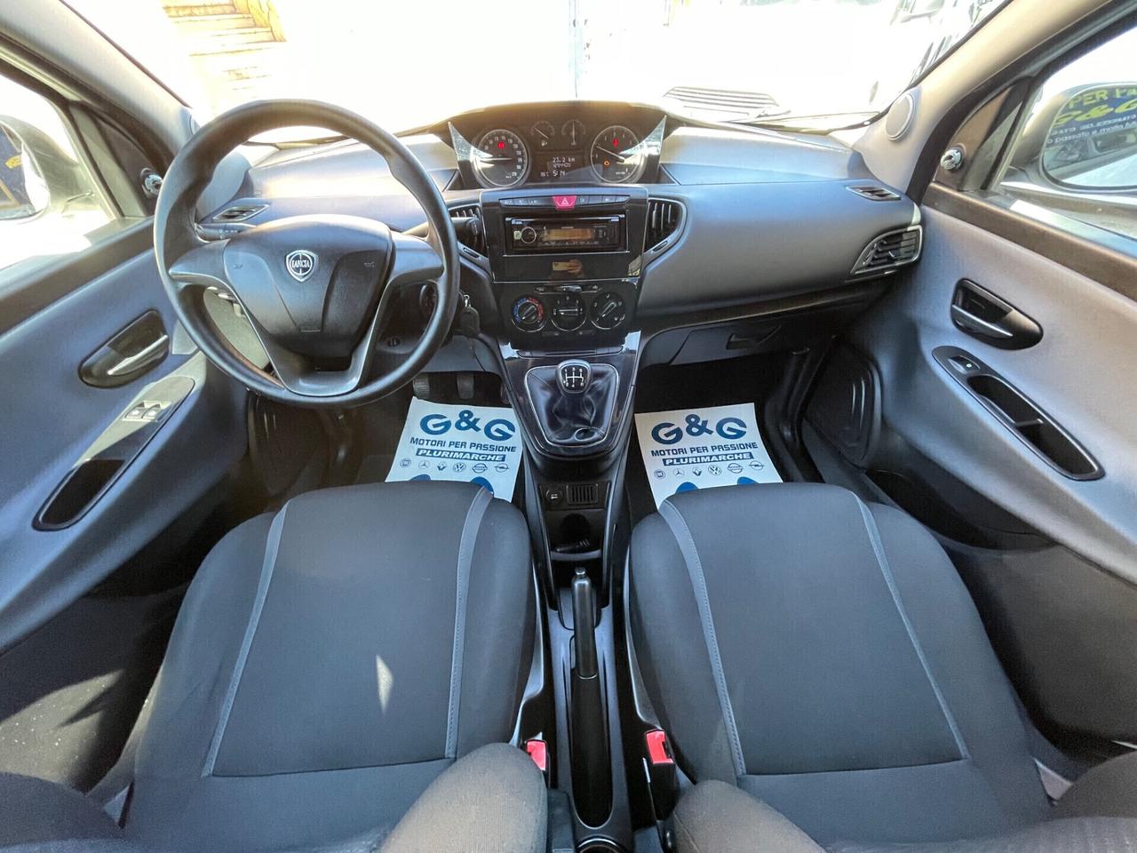 Lancia Ypsilon 1.2 69 CV 5 porte Gold