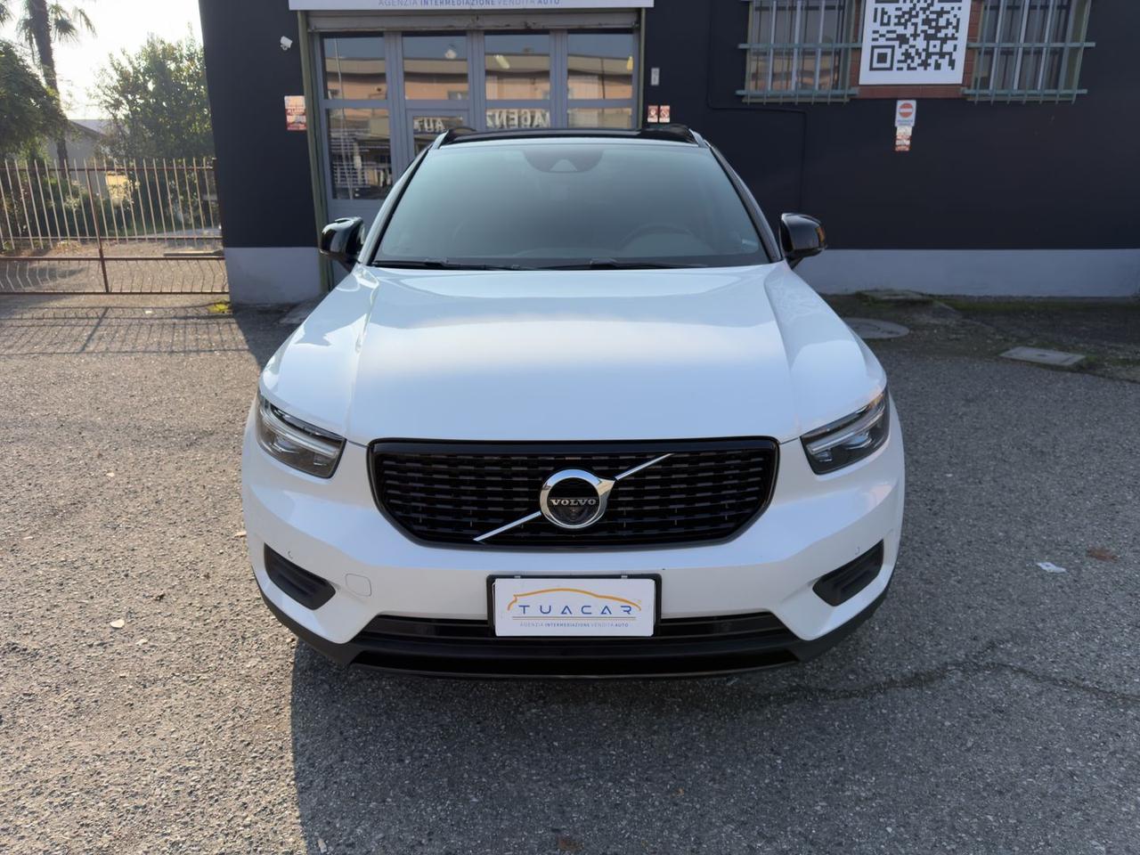 Volvo XC40 R Design D3 #7691