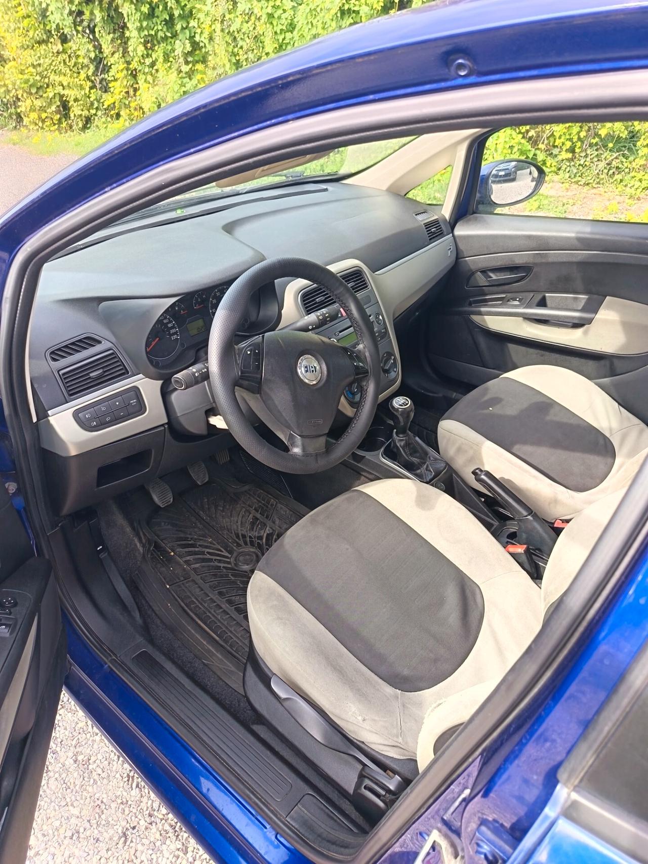 Fiat Grande Punto 1.3 MJT 75 CV 5 porte Dynamic