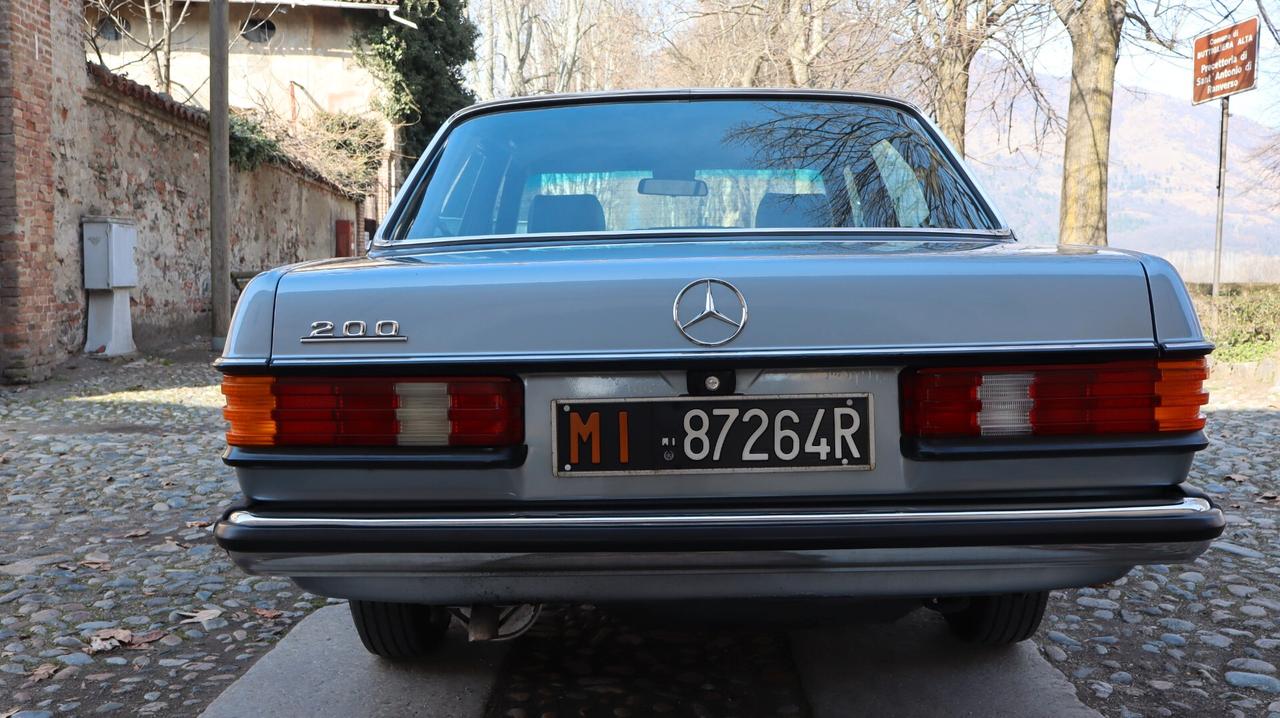 Mercedes-benz 200 Mercedes W123 48.000KM da Museo!!!