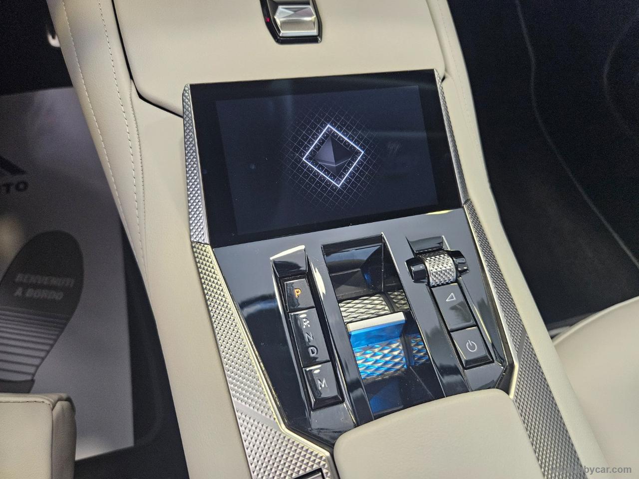 DS AUTOMOBILES DS 4 BlueHDi 130 aut. Esprit de Voyage