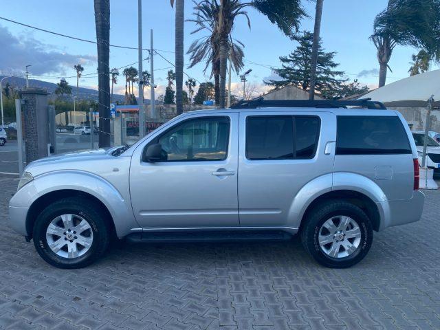 NISSAN Pathfinder 2.5 dCi SE 7 POSTI