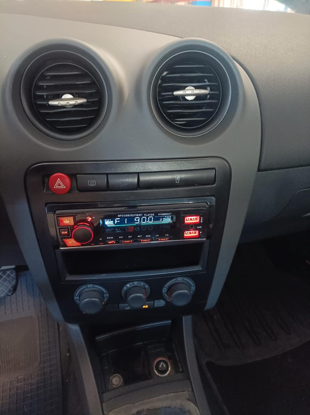 Seat Ibiza 1.4 16V 101CV 3p. Sport Neopatentati