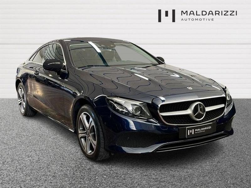 Mercedes-Benz Classe E Cpé Classe E - C238 Coupe E Coupe 220 d Business Sport 4matic auto