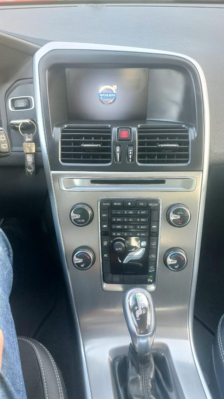 Volvo XC 60 XC60 D3 Geartronic Momentum