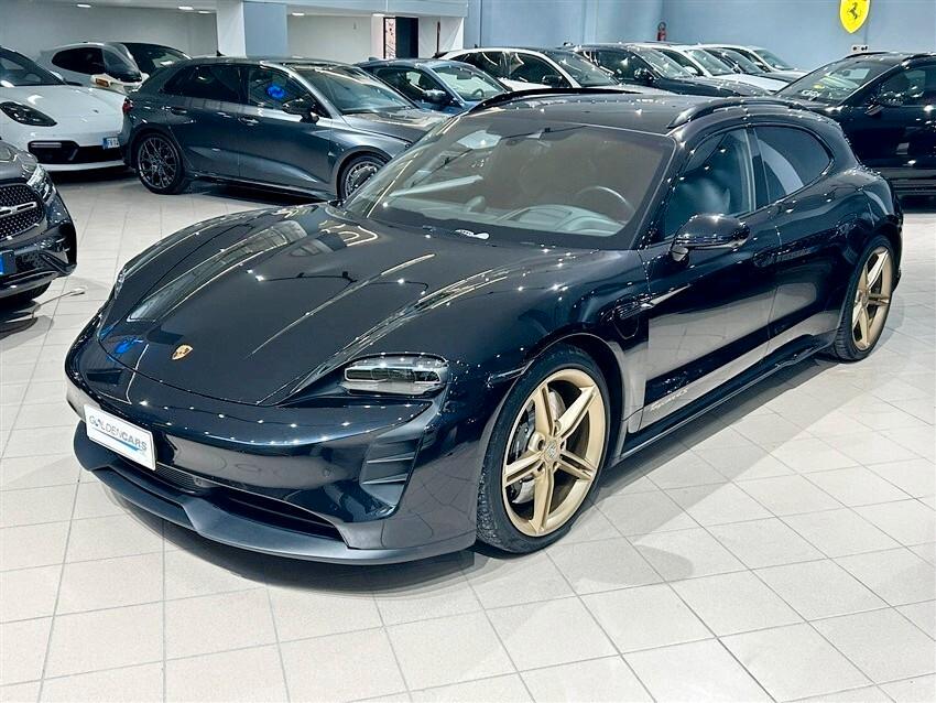 Porsche Taycan 4S Cross Turismo