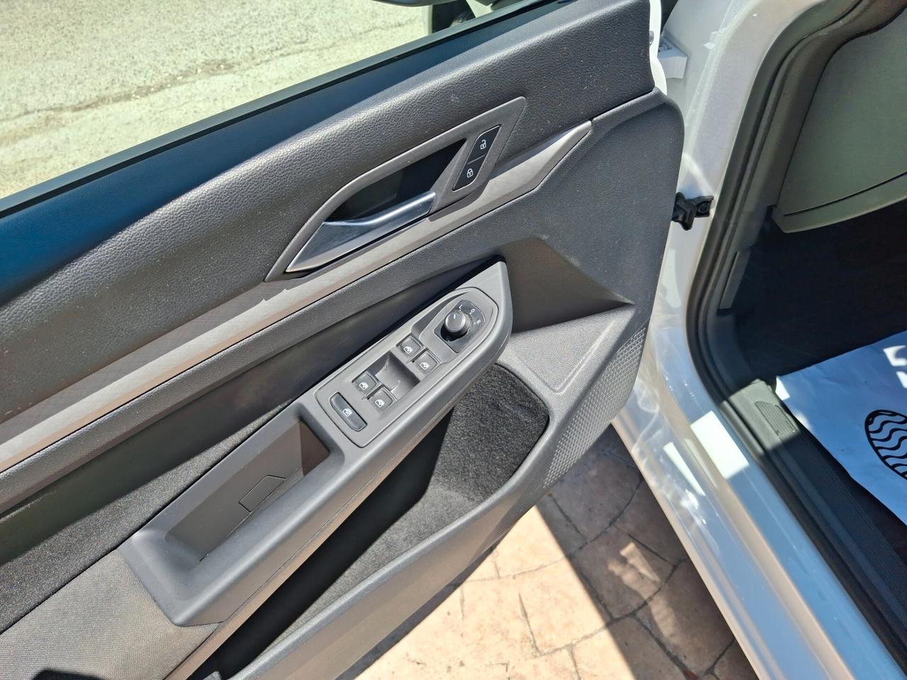 Volkswagen Golf 2.0 TDI 115 CV SCR Life