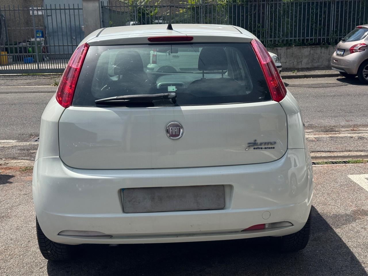 Fiat Punto 1.3 MJT II S&S 95 CV 3 porte Easy