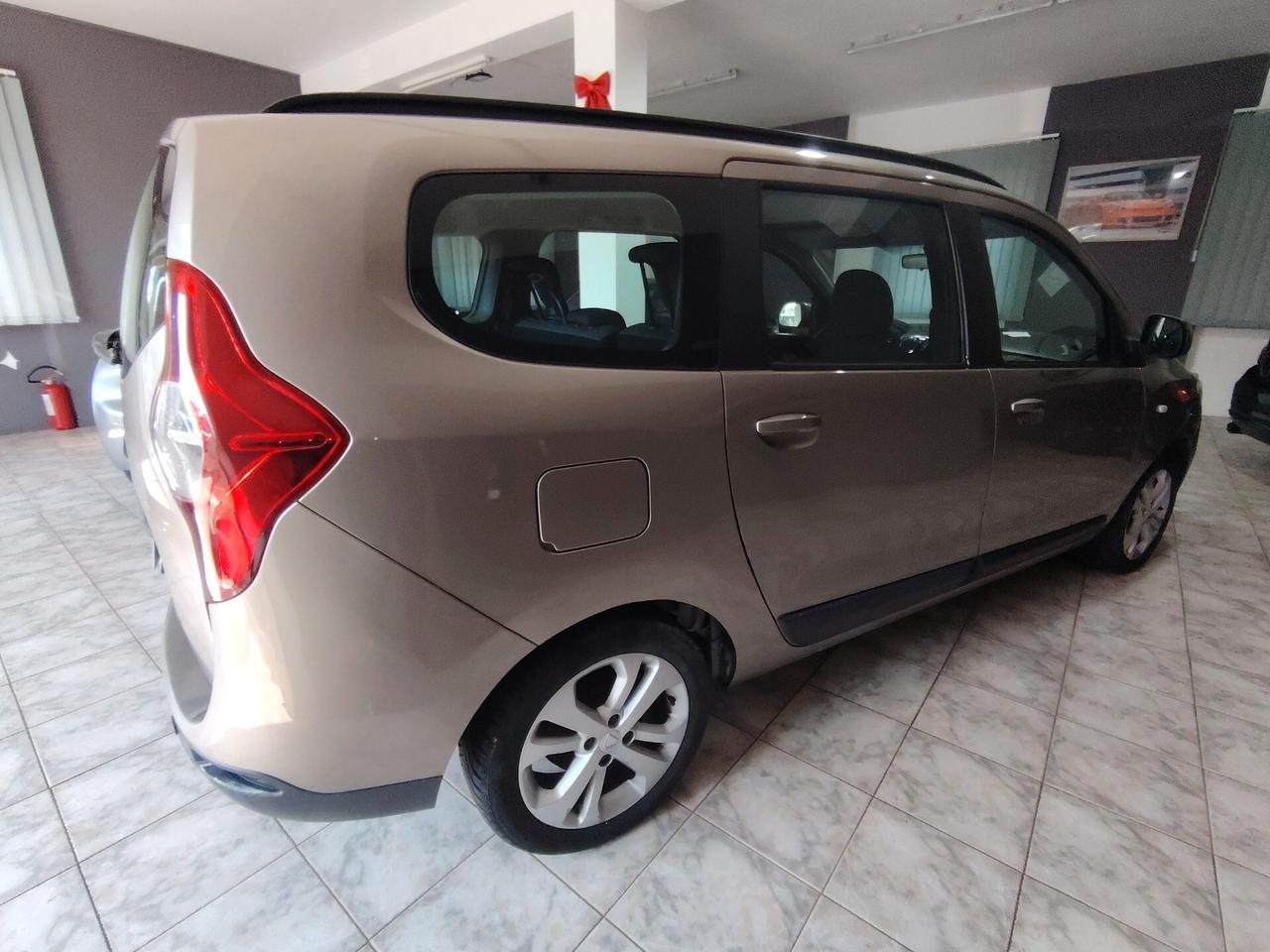 Dacia Lodgy 1.6 8V 85CV 5 posti Ambiance