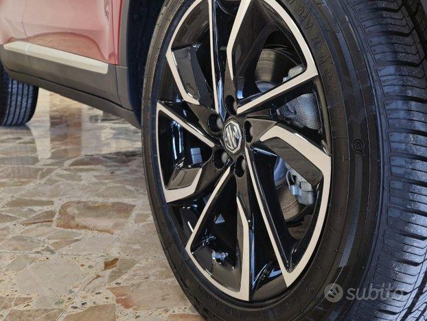 MG ZS Classic LUXURY - 2025