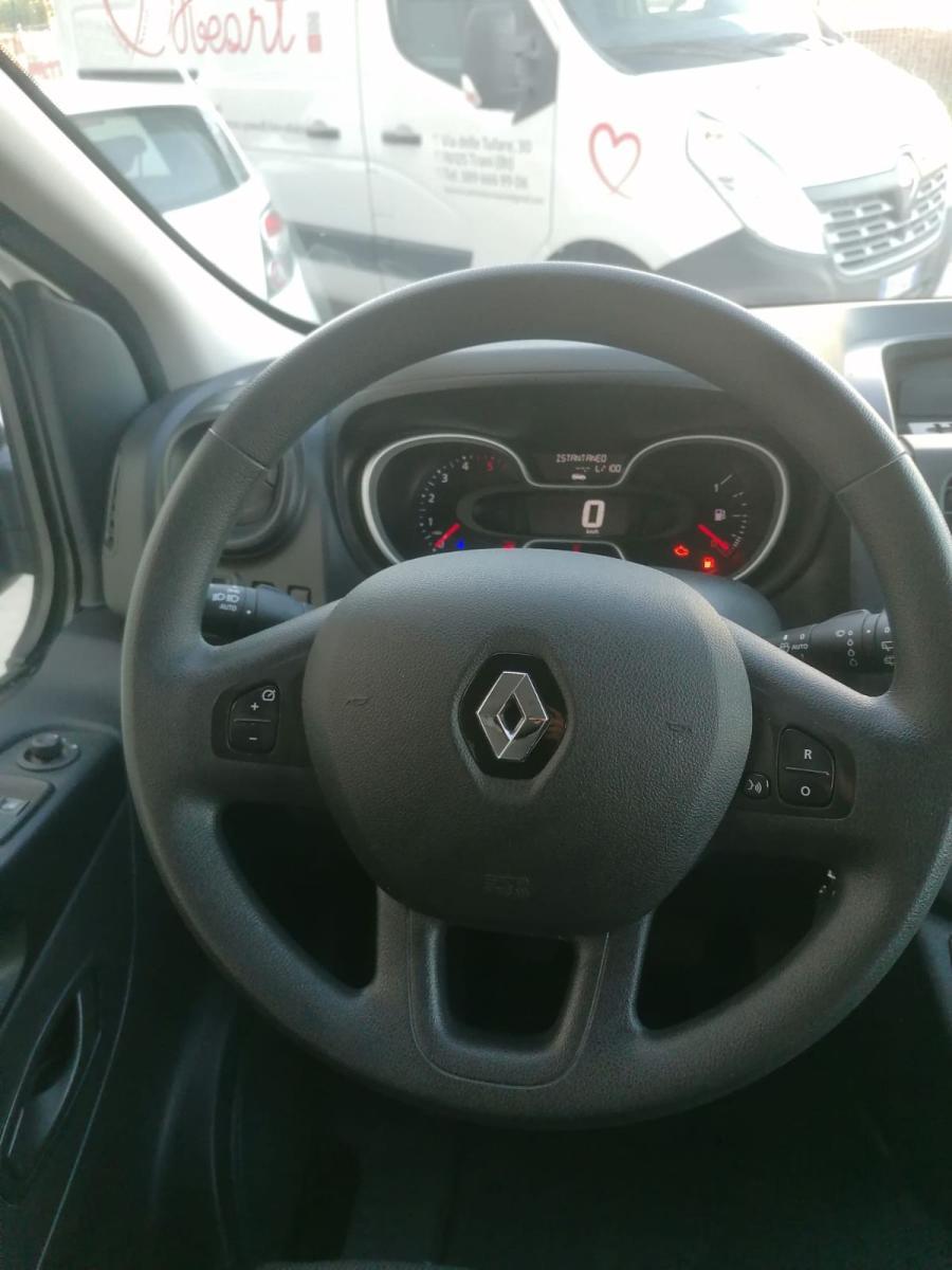 RENAULT Trafic Passenger 9 posti 2.0 dci 145cv EnergyZen