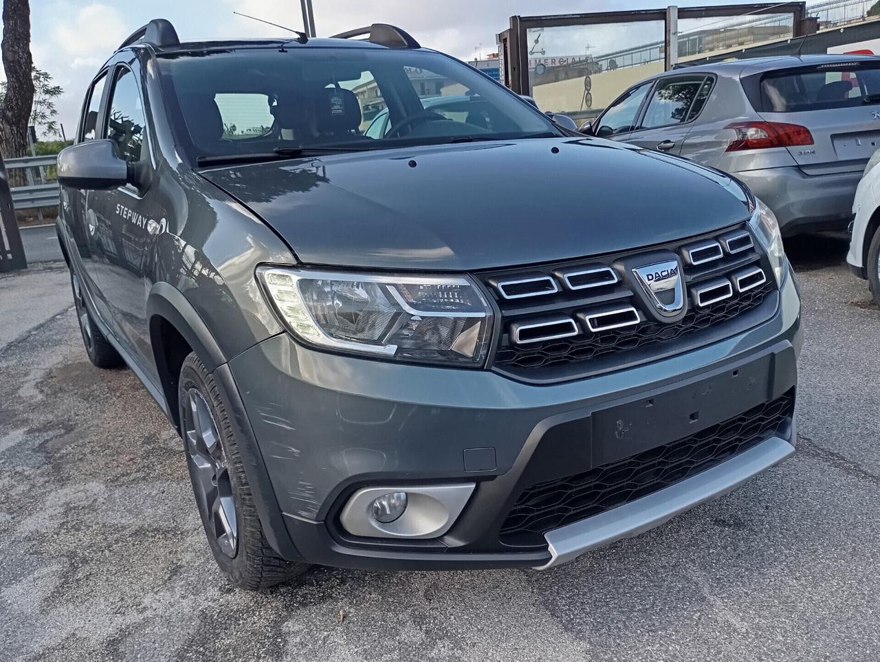 Dacia Sandero Stepway 1.5 dCi 90CV Explorer Aut.