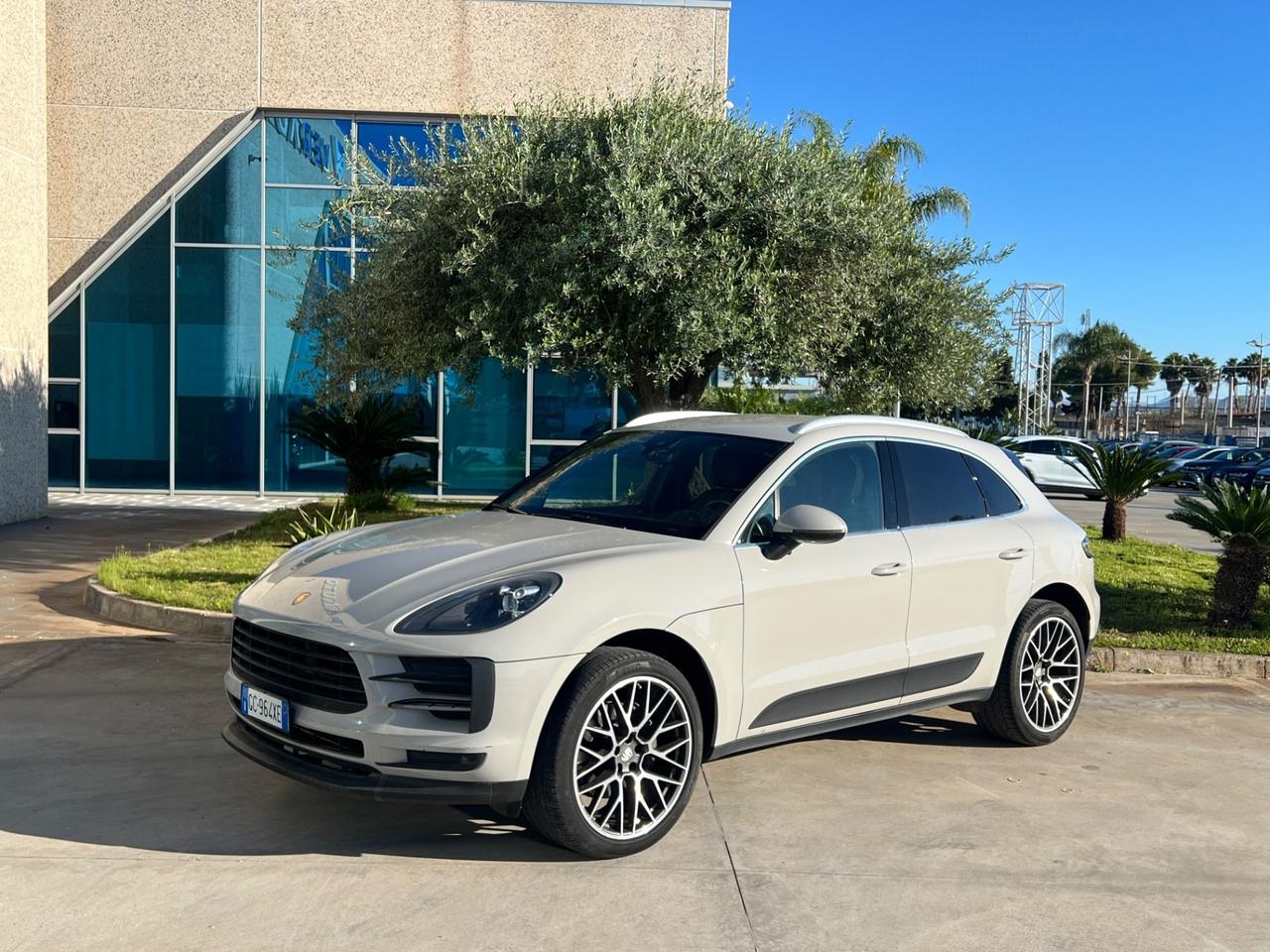 Porsche Macan 2.0 245cv pdk