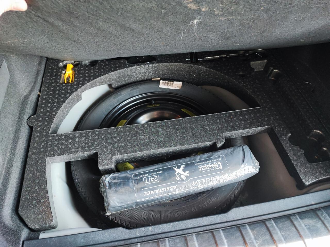 Peugeot 2008 BlueHDi 100 S&S GT Line