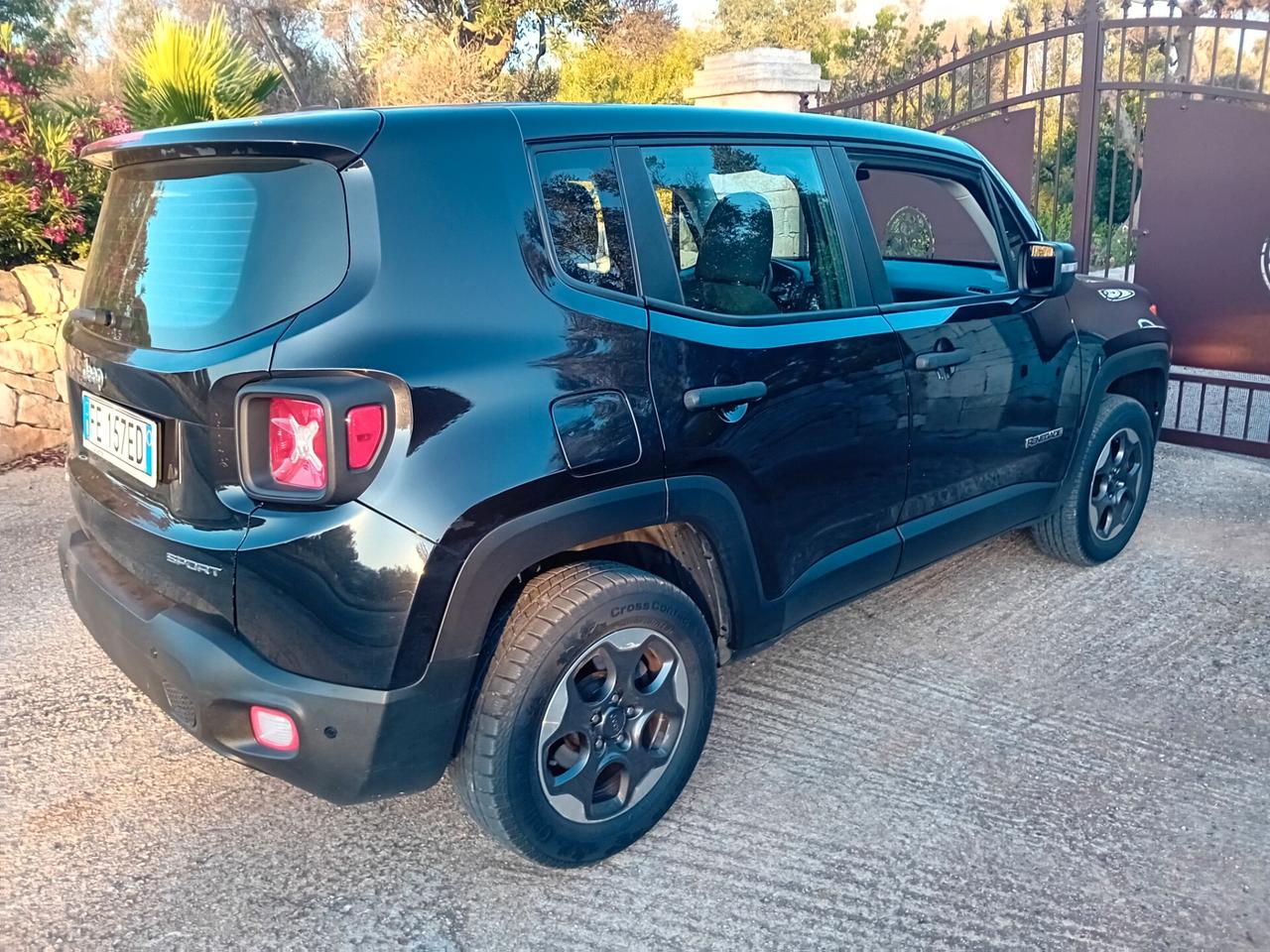 Jeep Renegade 2.0 Mjt 4WD Active Drive Sport 120cv