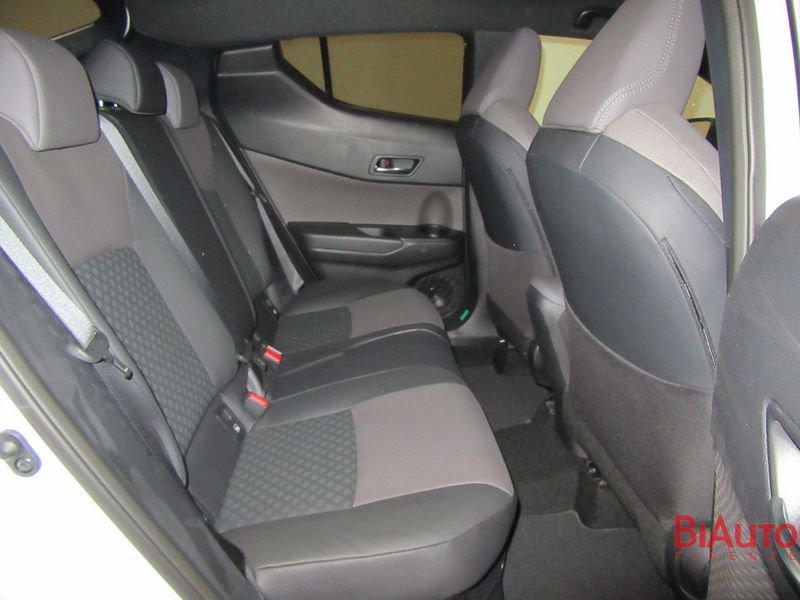 Toyota C-HR 2.0 Hybrid E-CVT Lounge