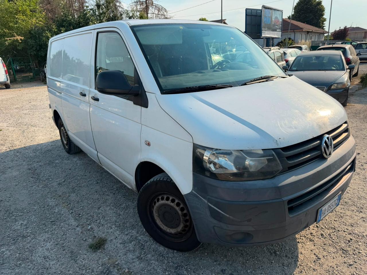 Volkswagen 5A 2.0 TDI 102CV PC FURGONE anno 2010