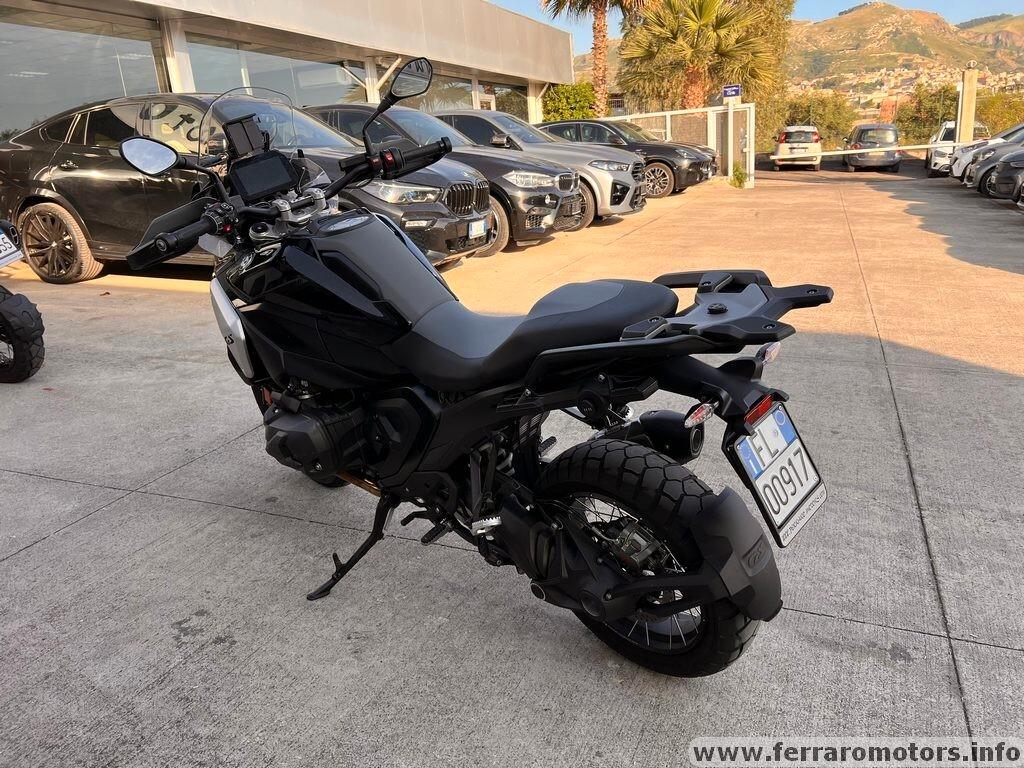 Bmw R 1300 GS triple black a 219 euro al mese senza anticipo