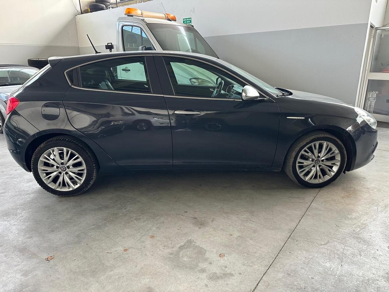 Alfa Romeo Giulietta 1.6 JTDm TCT 120 CV C. AUTOMATICO