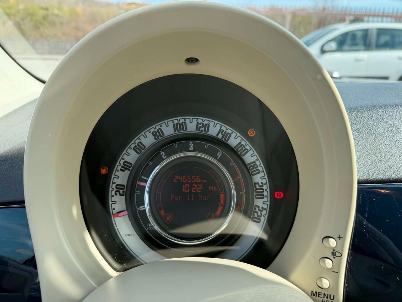 Fiat 500 CABRIO 1.3 MJET -LOUNGE-