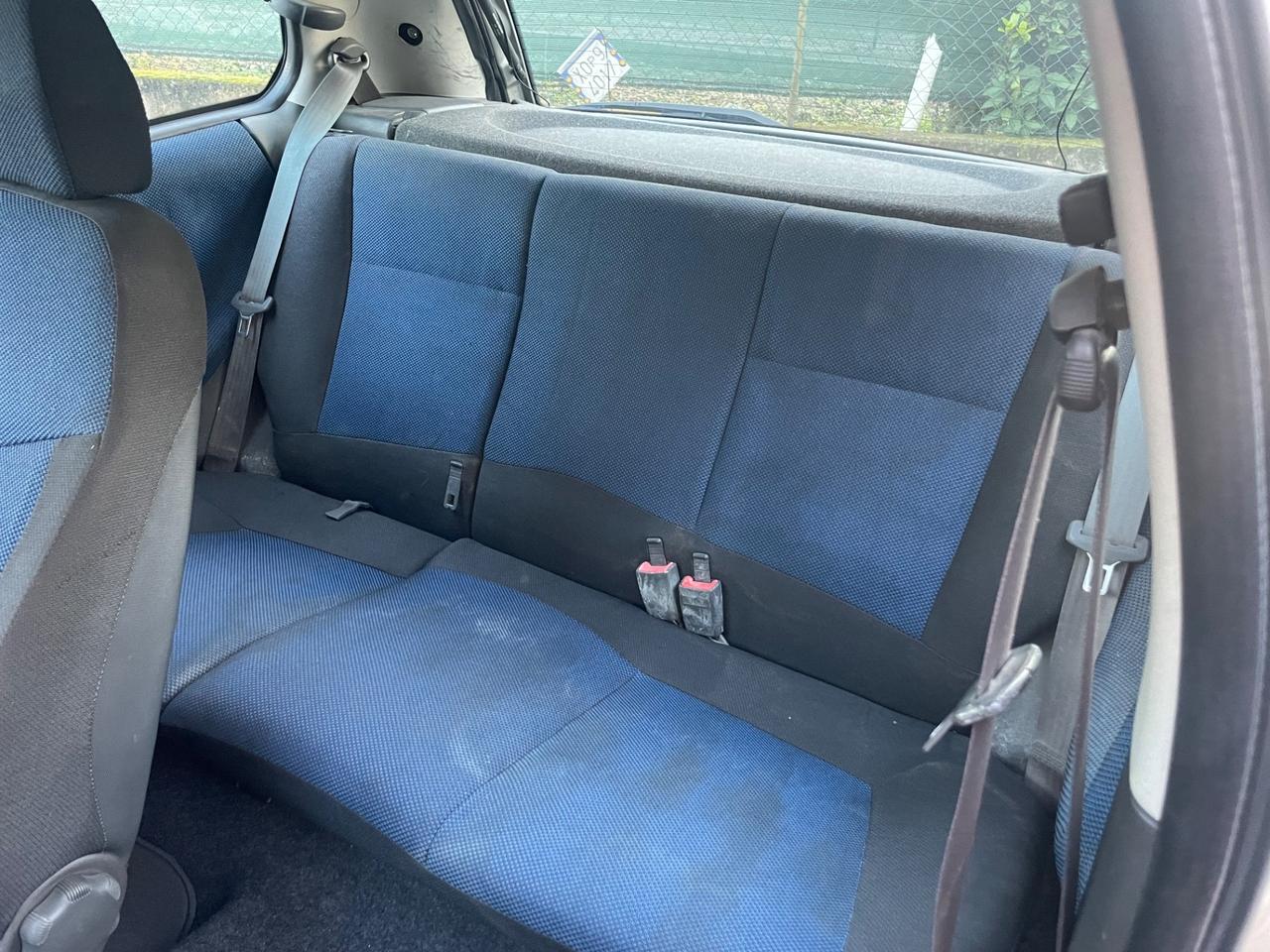 Fiat Punto 1.2i 16V cat 3 porte Speedgear ELX