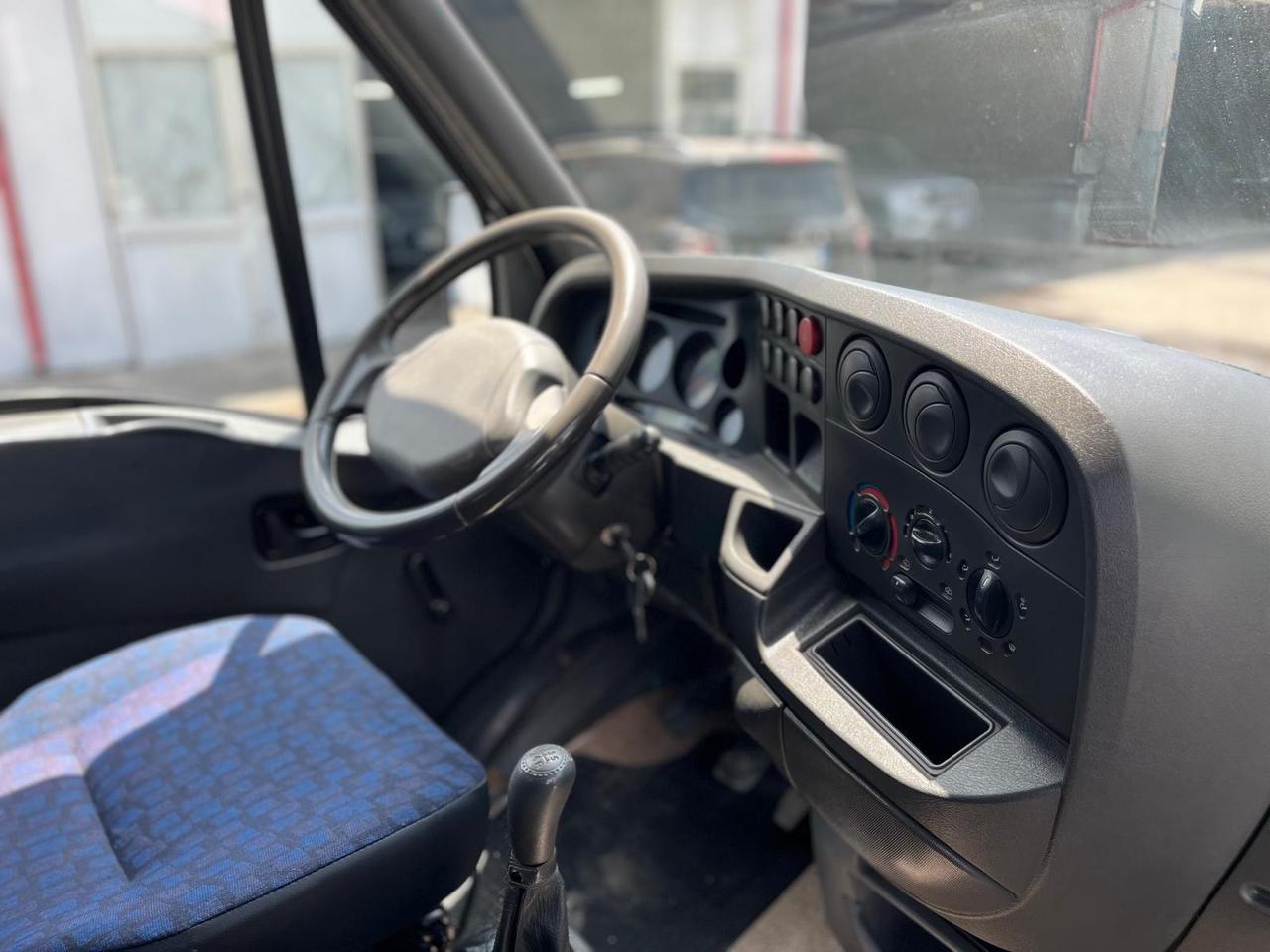 Iveco Daily 35 c 9-2.8 tdi-doppia cab.cass fisso-2003