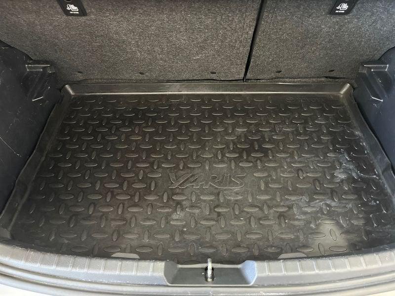 Toyota Yaris Yaris 5p 1.5h Active