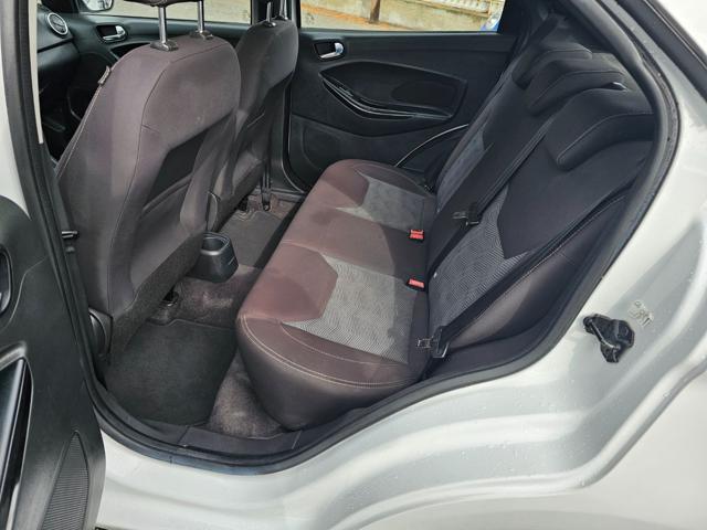 FORD Ka+ 1.2 Ti-VCT 85CV Black & White - White